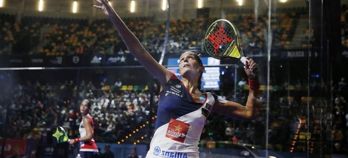 perfectionner sa bajada de pared au padel
